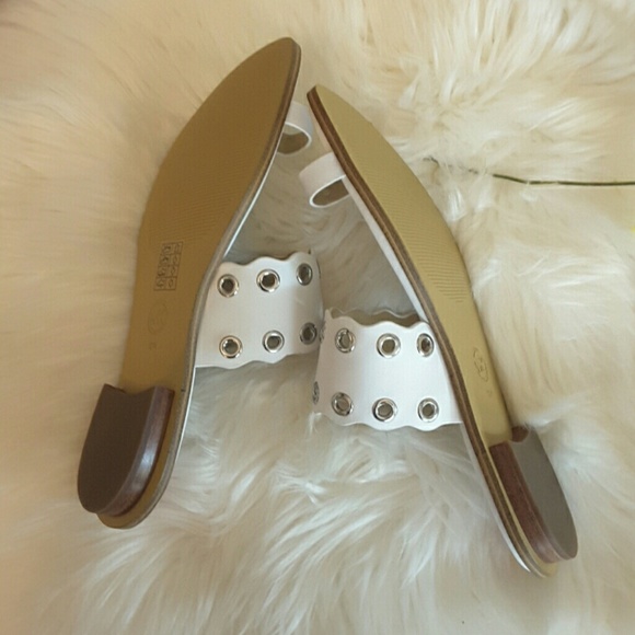 Michael kors leather sandals  with silver eyelets - Picture 5 of 8